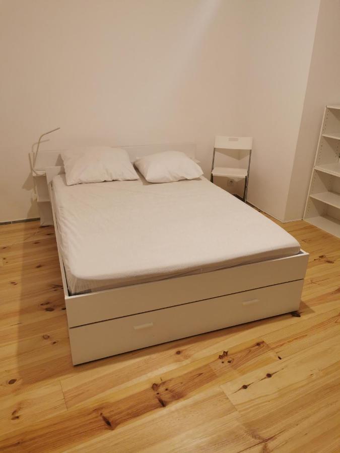 Joli Appartement Au Coeur Du Village Lorgues Bagian luar foto